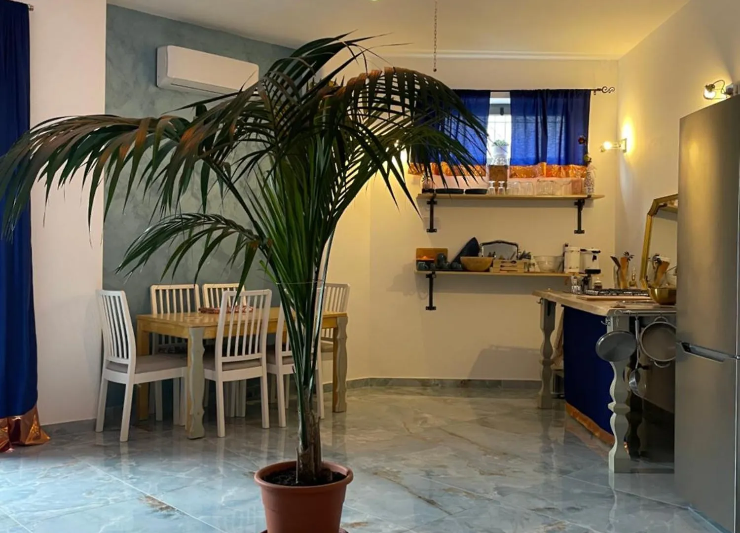 Leopardi Holiday Home A Due Passi Dal Mare Katanya