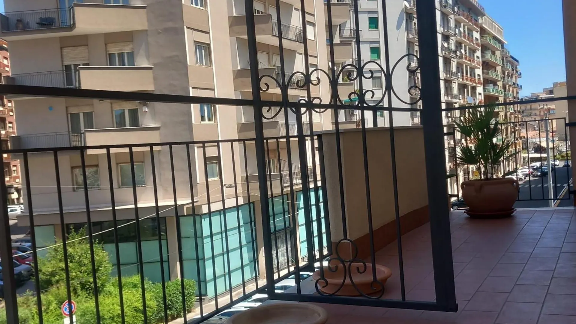 Leopardi Holiday Home A Due Passi Dal Mare Katanya Daire
